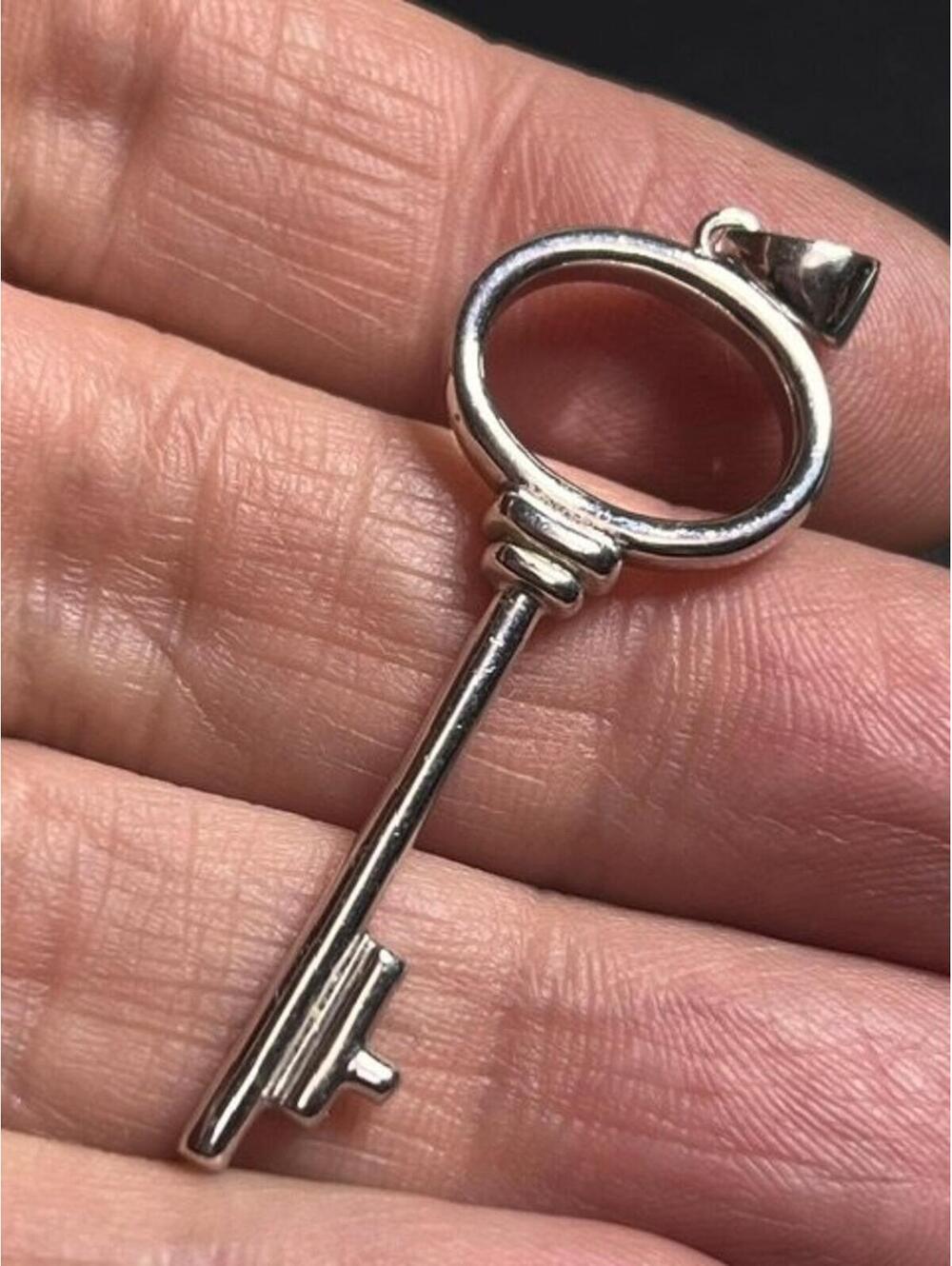 B5349 925 Sterling Silver OTC 925 skeleton Key Pendant  Crafted 2"